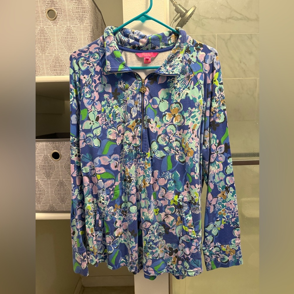 Lilly Pulitzer Pullover, size XXL